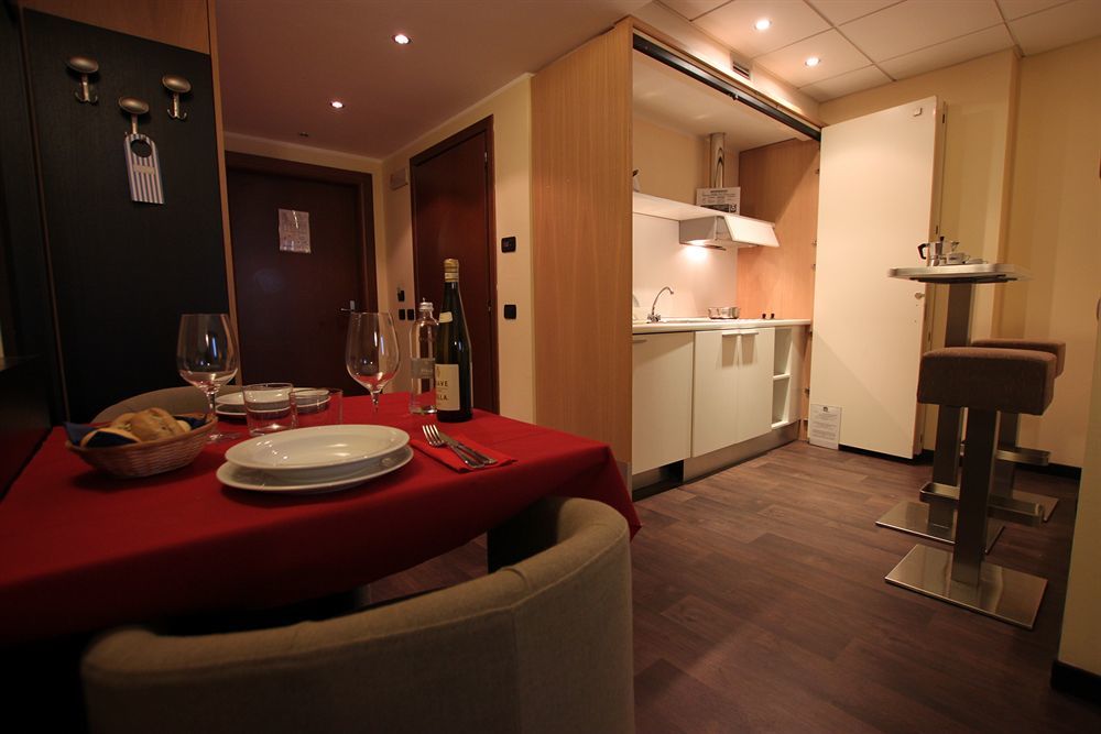 Golf Hotel Milano Opera Esterno foto